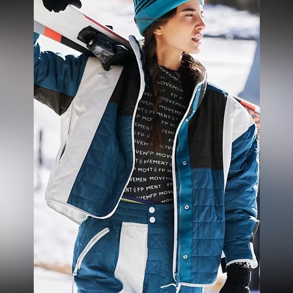 NEW Free People Movement Landscape View Coat / Ski Jacket Blue & White - Picture 13 of 13